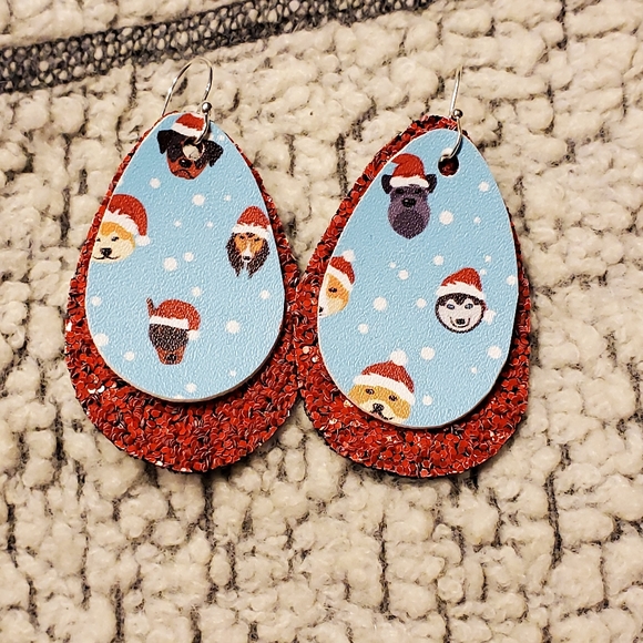 Handmade HOWLIDAY Dog Earrings!!! - Picture 3 of 6